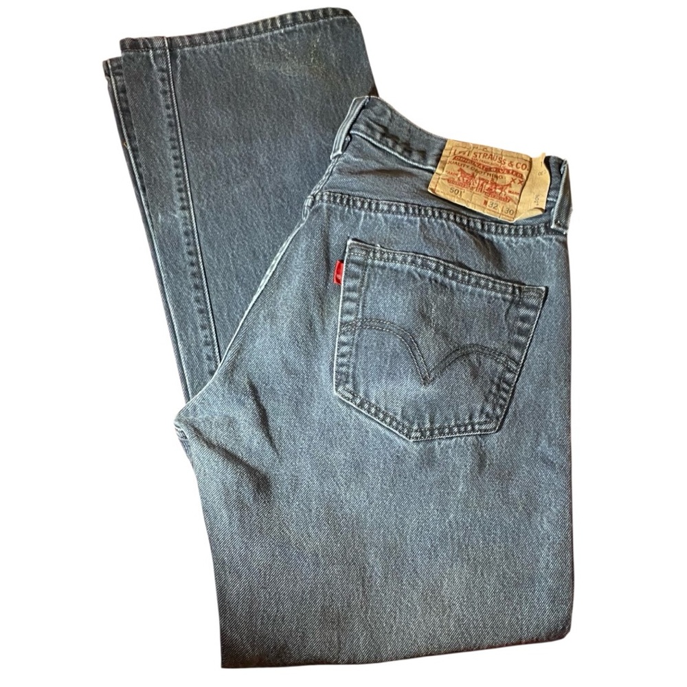 Levis  Mens Vintage 501 Original Button Fly Blue Jeans